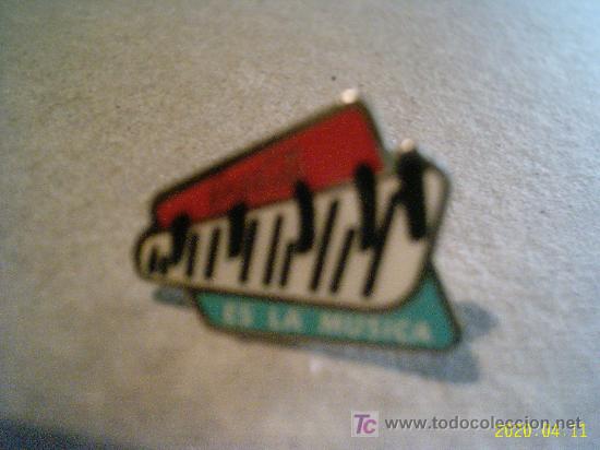 Coleccionismo de Coca-Cola y Pepsi: PIN DE COCA-COLA. COCA-COLA ES LA MÚSICA. PERFECTO