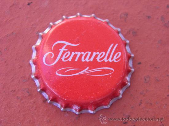 Coleccionismo de Coca-Cola y Pepsi: TAP&Oacute;N CORONA EAU ACQUA WATER CHAPA AGUA FERRARELLE. ITALIA.---LOTE N. 823----CARMANJO