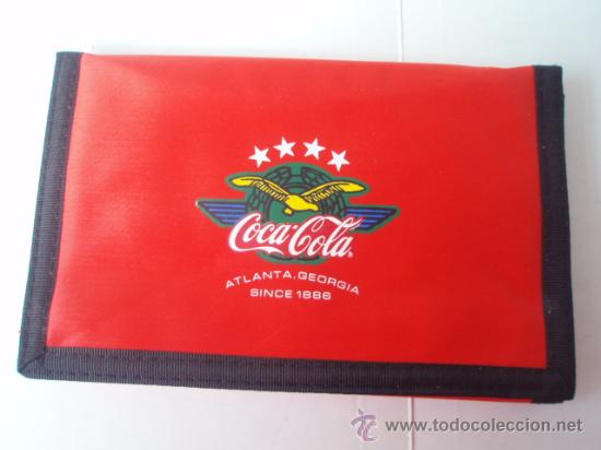 Coleccionismo de Coca-Cola y Pepsi: Monedero de la Cosa Coca de los a&ntilde;os 90