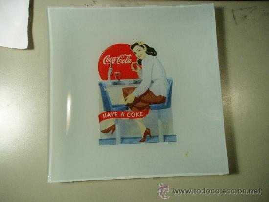Collezionismo di Coca-Cola e Pepsi: 1 PLATO RETRO. COCA-COLA. conmemoraci&oacute;n 125 A&Ntilde;OS. 20 X 20 CMS.
