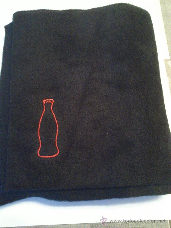 Sammeln von Coca-Cola und Pepsi: Bufanda Polar con publicidad de refresco, creo que Coca Cola. Color negro.