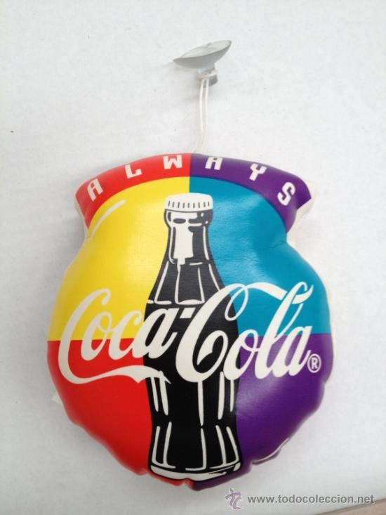 Collectionnisme de Coca-Cola et Pepsi: ADORNO COCA COLA