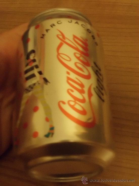 Colecionismo de Coca-Cola e Pepsi: Bebida en Lata  de Coca Cola Light edcion especial Marc Jacobs a&ntilde;o 2013 Pais procedencia: Suecia