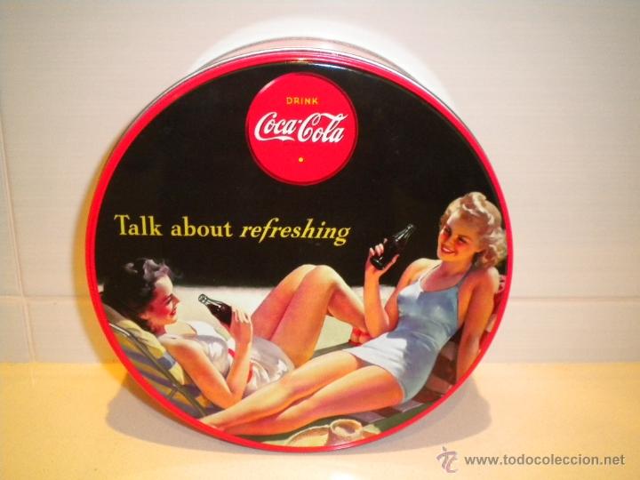 Coleccionismo de Coca-Cola y Pepsi: Caja Coca Cola redonda - Foto 1