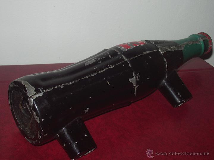 Coleccionismo de Coca-Cola y Pepsi: ABRIDOR , BOTELLA Coca Cola Metal. - Foto 2