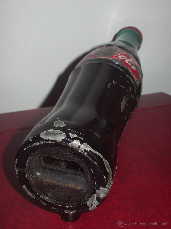 Coleccionismo de Coca-Cola y Pepsi: ABRIDOR , BOTELLA Coca Cola Metal. - Foto 3