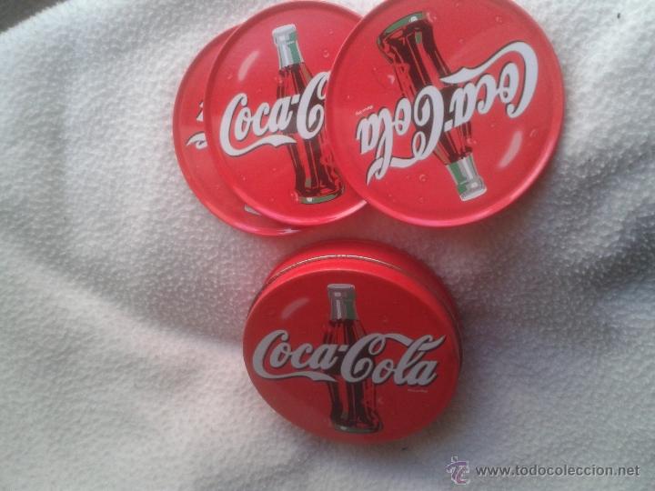 Colecionismo de Coca-Cola e Pepsi: caja metalica con 4 posavasos de cocacola