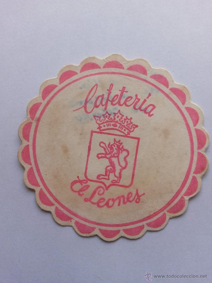 Collectionnisme de Coca-Cola et Pepsi: Posavaso con a&ntilde;os cafeteria el leones