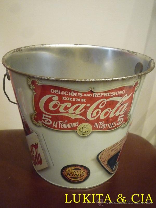 Collecting of Coca-Cola and Pepsi: CUBO COCA COLA CON ASA DE MADERA