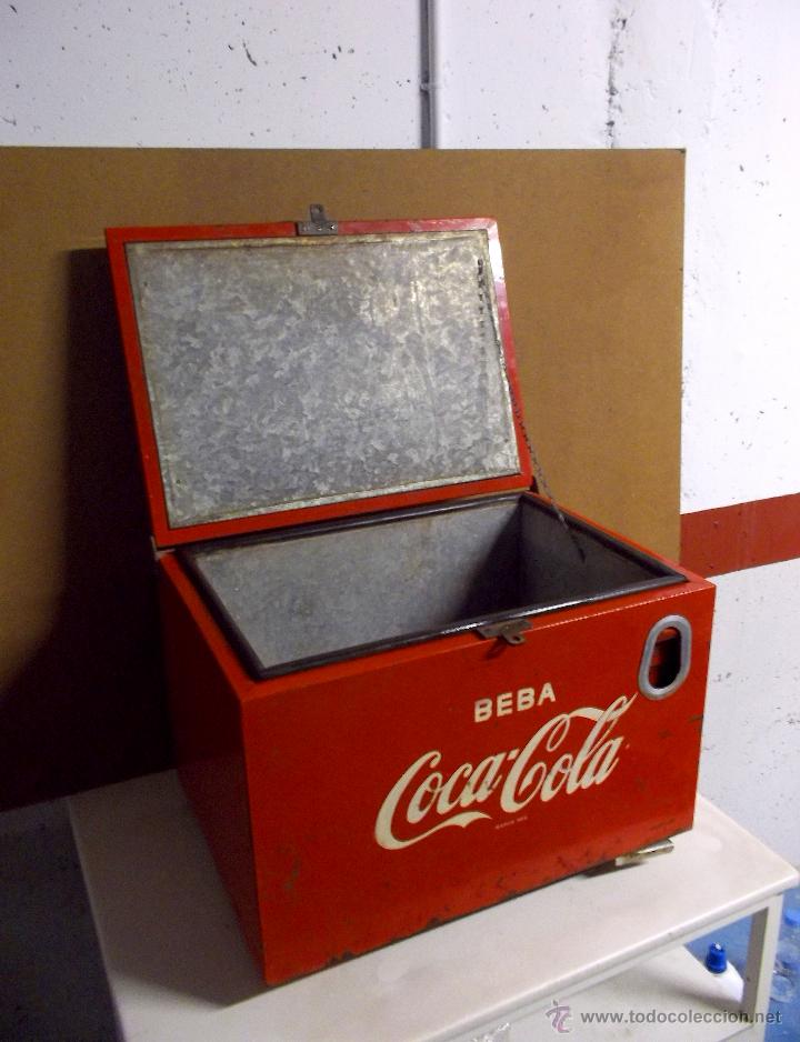 ROAD Vintage SPAIN - Antiguas neveras de Coca Cola de los años 50.  Completamente restauradas. Se utilizan con hielo. Altura 90cm. 400€ Unidad