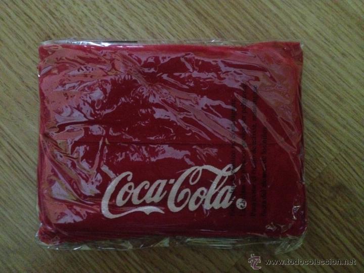 Coleccionismo de Coca-Cola y Pepsi: COCA COLA, REPOSACABEZAS HINCHABLE - Foto 2