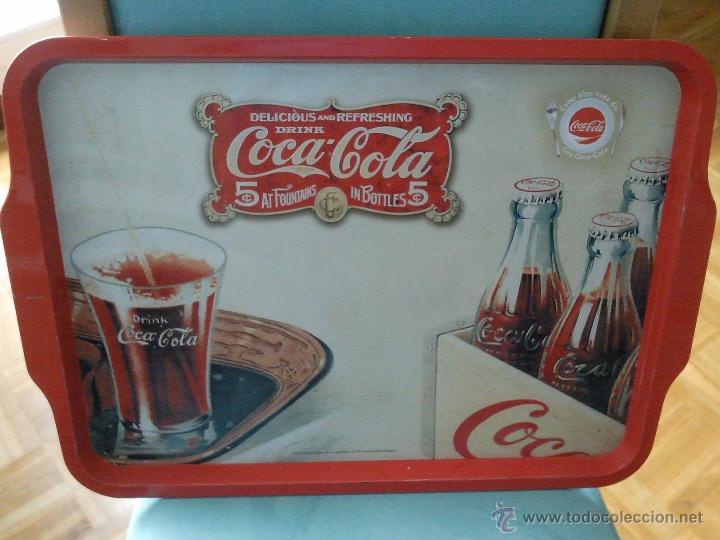 Colecionismo de Coca-Cola e Pepsi: BANDEJA METALICA PROMOCIONAL DE COCA COLA - A&Ntilde;OS 80/90 - 48x35 CMS