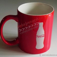 Coleccionismo de Coca-Cola y Pepsi: TAZA DE CAFÉ COCA COLA - ROJA Y DIBUJO DE BOTELLA - VALE DE ADORNO O LAPICERO - PUBLICIDAD COCACOLA