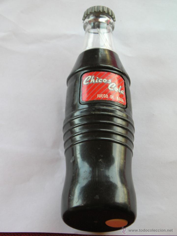 Collezionismo di Coca-Cola e Pepsi: **BOTELLA DE PLASTICO, SIMIL COCACOLA QUE ES UN JUEGO DE AGUA**(17 cm)