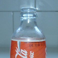 Coleccionismo de Coca-Cola y Pepsi: BOTELLIN COCA COLA VACIO CADUCIDAD ENERO 1992. Lote 48844712