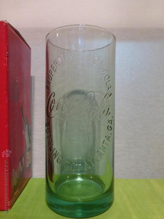 Collecting of Coca-Cola and Pepsi: VASO COCA COLA DE CRISTAL CON RELIEVE-PROPERTY OF COCA COLA BOTTLING CO. ATLANTA, GA. CONMEMORATIVO