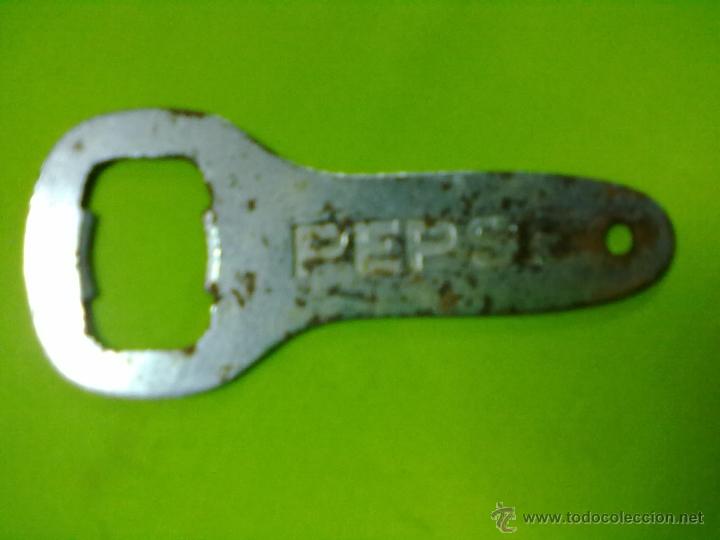Coleccionismo de Coca-Cola y Pepsi: QUITACHAPAS ABREBOTELLAS PEPSI - Foto 1