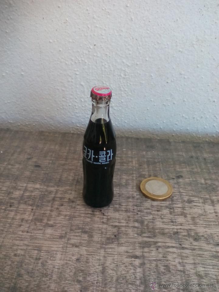 Sammeln von Coca-Cola und Pepsi: Mini botella de cristal de Coca-Cola, Coke. Cocacola bottle. 8 cm. Botellita de colecci&oacute;n..