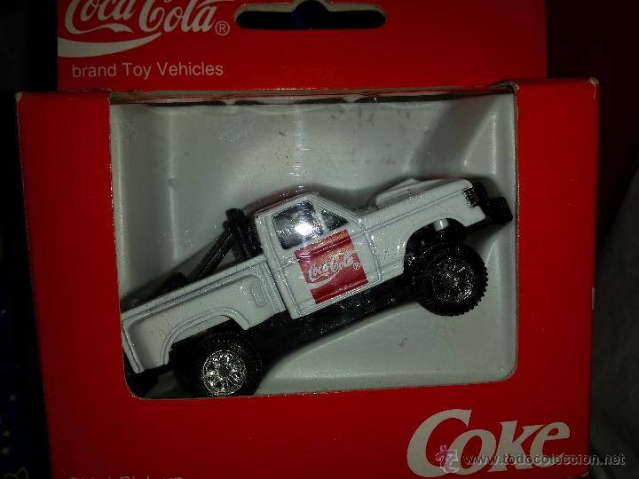 Collecting of Coca-Cola and Pepsi: VEHICULO COCHE CAMION CAMIONETA COCA COLA CM-4 pick-up 8.5x3cm COCACOLA