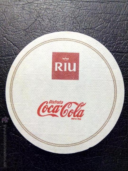 Colecionismo de Coca-Cola e Pepsi: POSAVASOS HOTEL RIU - COCACOLA - COCA COLA.