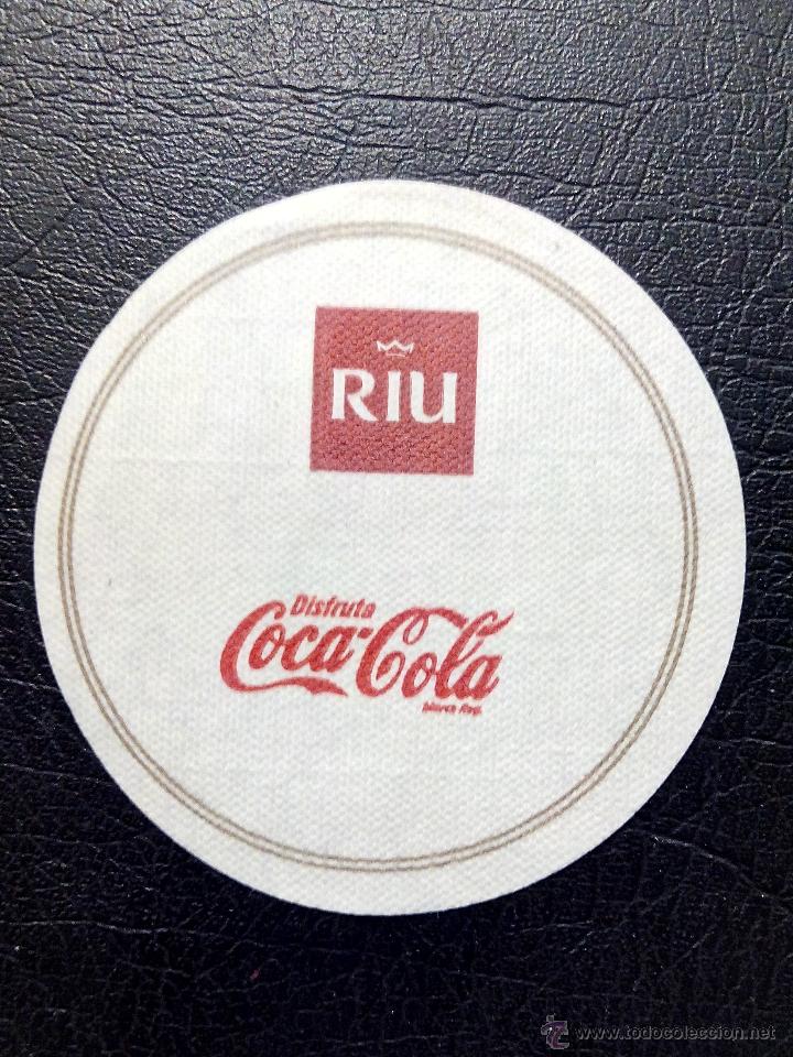 Colecionismo de Coca-Cola e Pepsi: POSAVASOS HOTEL RIU - COCACOLA - COCA COLA.