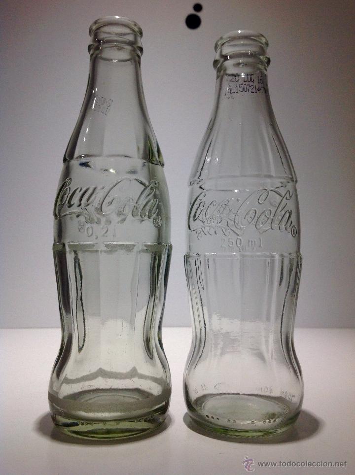 Sammeln von Coca-Cola und Pepsi: LOTE DE 2 BOTELLAS DE COCA COLA, A CLASIFICAR, LETRAS EN RELIEVE