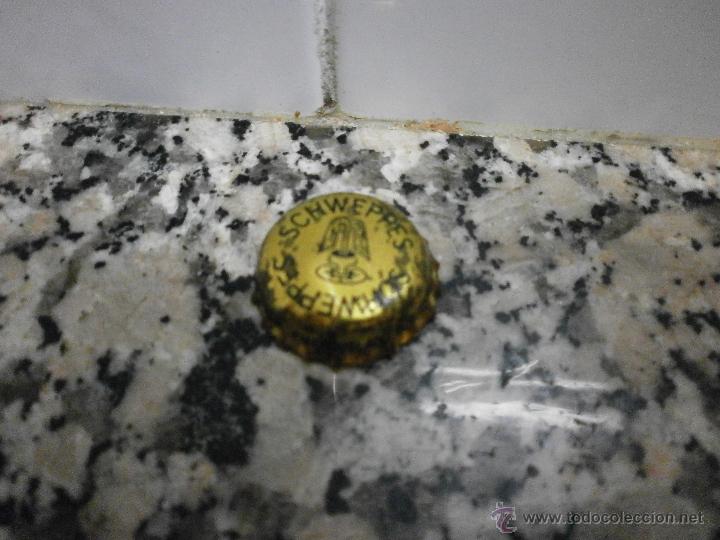 Coleccionismo de Coca-Cola y Pepsi: ANTIGUA CHAPA  SCHWEPPES - Foto 1