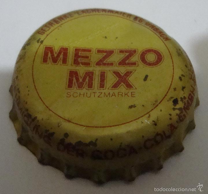 Coleccionismo de Coca-Cola y Pepsi: (TC-2) CHAPA TAPON CORONA MEZZO MIX COCA COLA ALEMANA CON CROMO DEPORTISTA ELMAR BORRMANN
