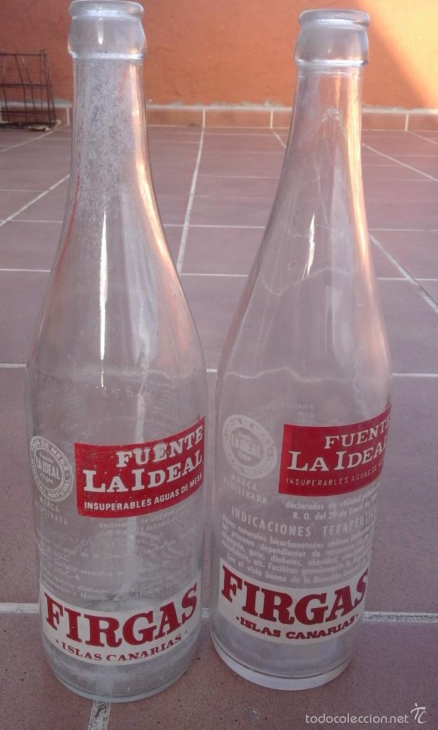 Colecionismo de Coca-Cola e Pepsi: Vendo dos antiguas botellas de 750 ml de Agua Gaseosa de Firgas Islas Canarias 2 versiones distintas