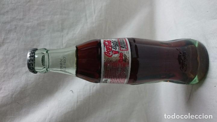 Coleccionismo de Coca-Cola y Pepsi: BOTELLIN DE COCA-COLA LIGHT 20 CL - Foto 2
