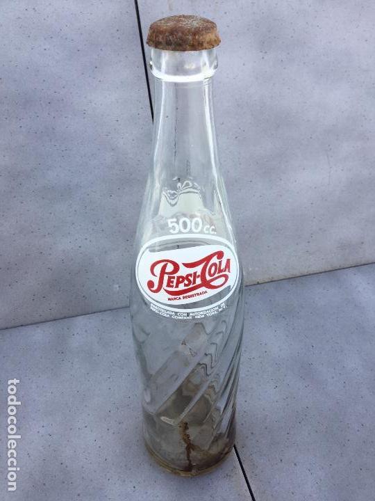 Sammeln von Coca-Cola und Pepsi: Botella antigua Pepsi Cola 500cc (A&ntilde;os 50) - Tap&oacute;n original