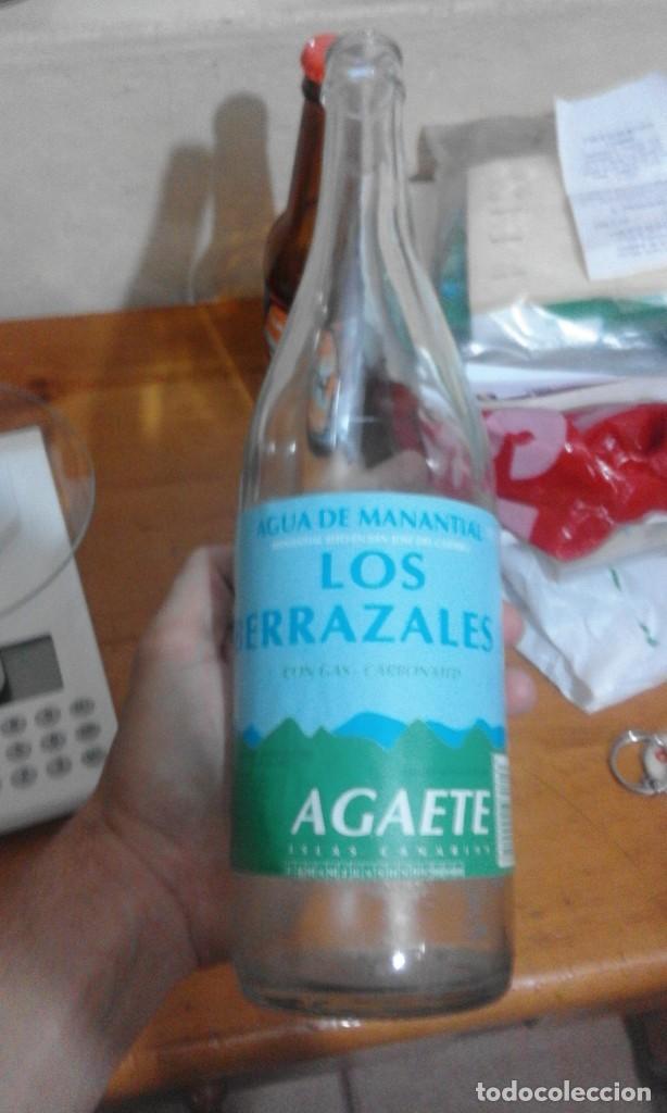 Sammeln von Coca-Cola und Pepsi: Antigua botella agua con gas gaseosa agaete los berrazales Islas Canarias etiqueta a&ntilde;o 96