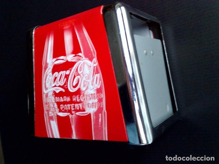 Coleccionismo de Coca-Cola y Pepsi: DISPENSADOR DE SERVILLETAS//SERVILLETERA DE COCA~COLA (14,5X12,5x12cms.)