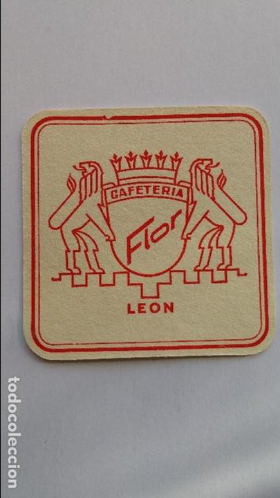 Collectionnisme de Coca-Cola et Pepsi: Posavaso de carton ,muchos a&ntilde;os, cafeteria flor, leon