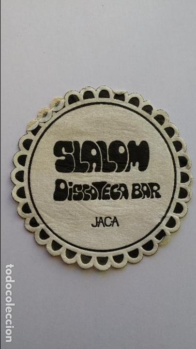 Collectionnisme de Coca-Cola et Pepsi: posavaso con a&ntilde;os de slalon discoteca bar, jaca, huesca