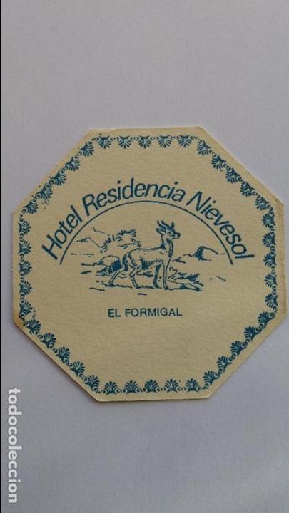 Collectionnisme de Coca-Cola et Pepsi: posavaso con a&ntilde;os de hotel residencia nievesol ,el formigal ,huesca