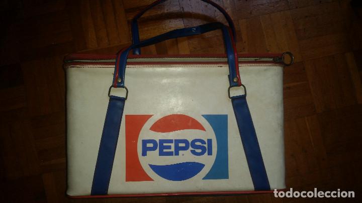 Colecionismo de Coca-Cola e Pepsi: NEVERA VINTAGE DE VIAJE A&Ntilde;OS 60 DE CREMALLERA PUBLICIDAD PEPSI-COLA