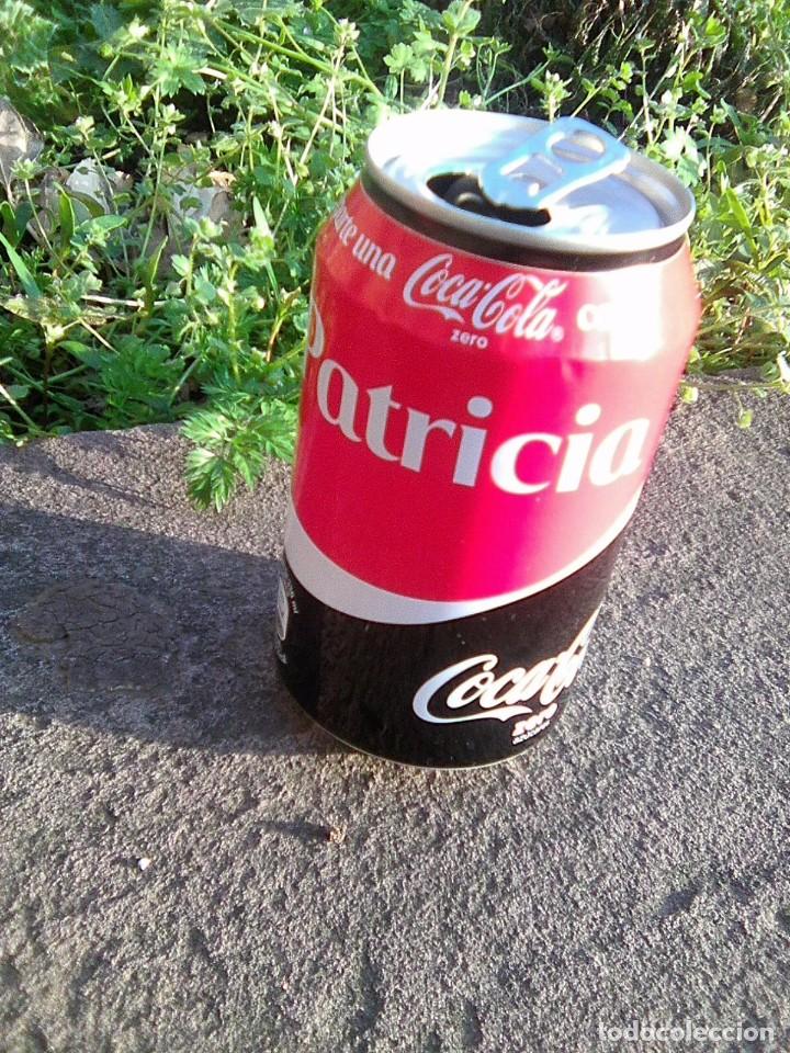 Collectionnisme de Coca-Cola et Pepsi: Comparte una lata de Coca Cola zero con Patricia