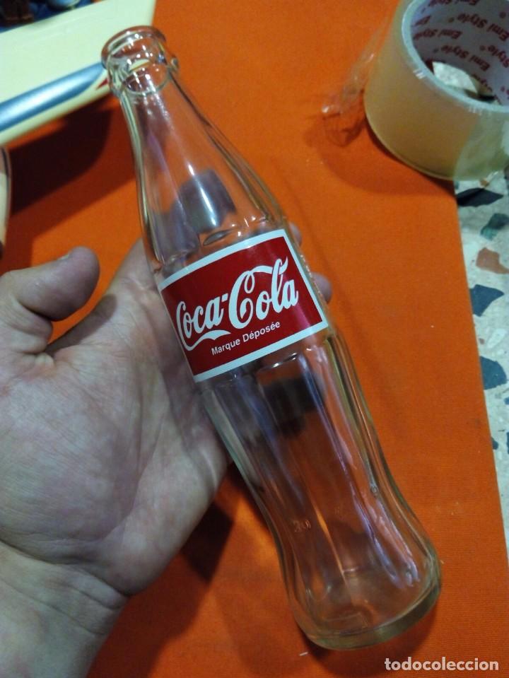 Coleccionismo de Coca-Cola y Pepsi: Botella coca cola arabe - Foto 1