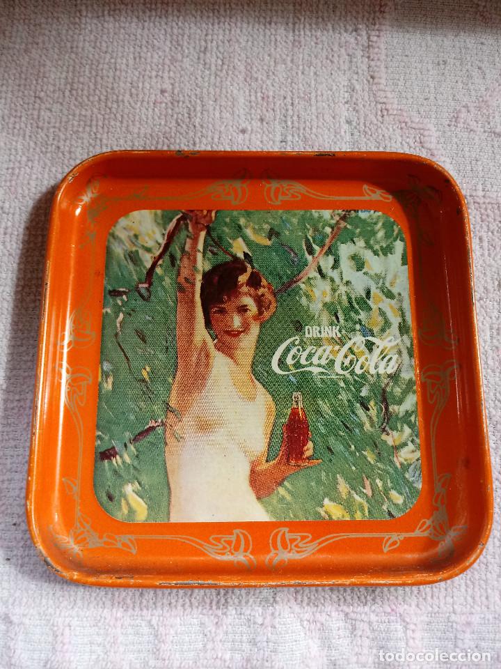 Collecting of Coca-Cola and Pepsi: BANDEJA METALICA DE COCA-COLA FABRICADA POR TACORISA A&Ntilde;OS 70, PUBLICIDAD.