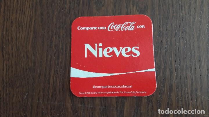 Collecting of Coca-Cola and Pepsi: posavasos de Coca cola (Nieves)