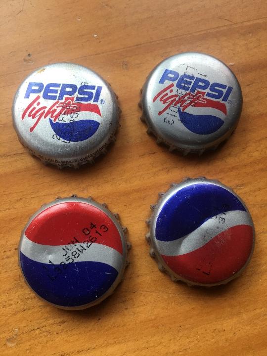 Collecting of Coca-Cola and Pepsi: CHAPA DE PEPSI A&Ntilde;OS 90