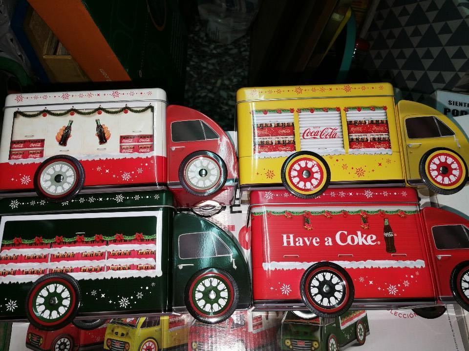 Collecting of Coca-Cola and Pepsi: COLECCION CAMIONES DE REPARTO COCA COLA DE HOJALATA DE COCACOLA EN SUS CAJAS ORIGINALES