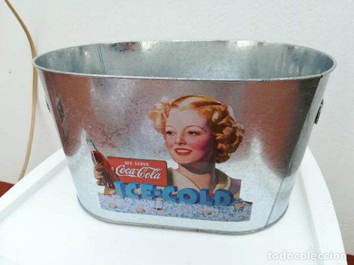 Collectionnisme de Coca-Cola et Pepsi: Cubitera de Coca cola.
