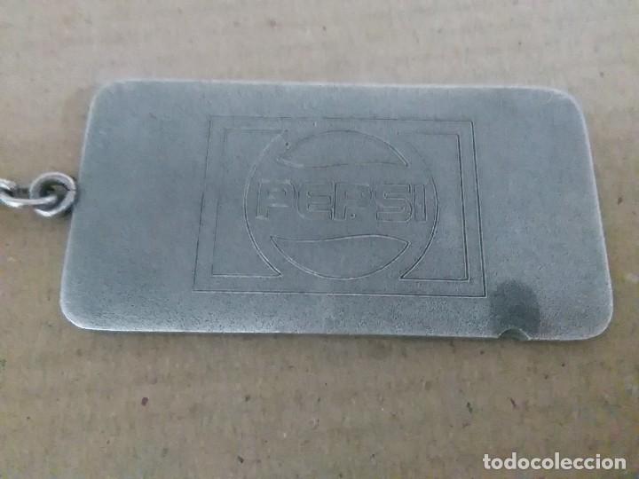 Coleccionismo de Coca-Cola y Pepsi: Llavero de pepsi ( plata925)