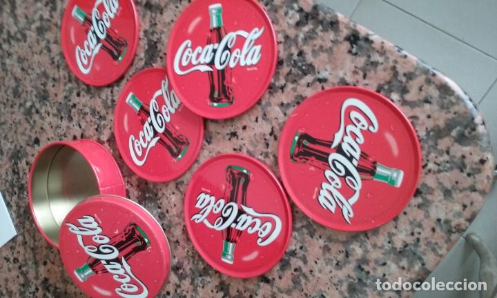 Collectionnisme de Coca-Cola et Pepsi: posa-vasos con caja