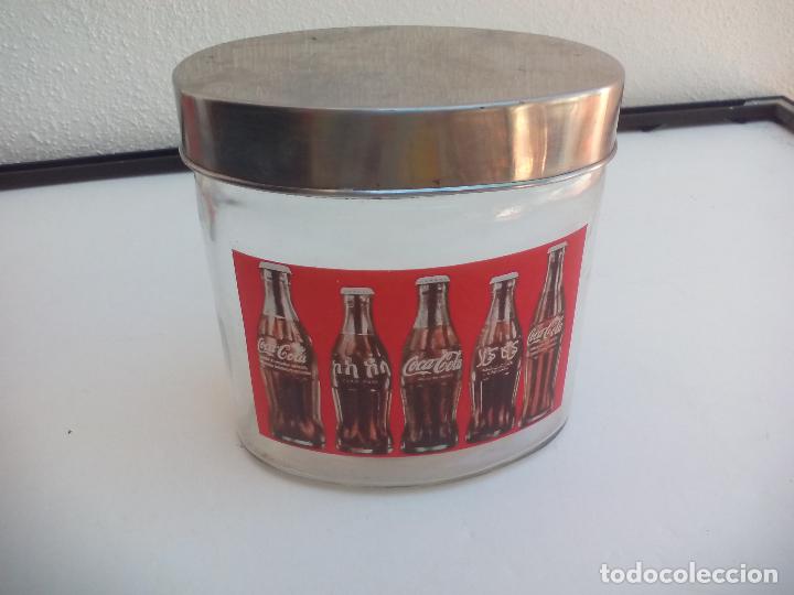 Collecting of Coca-Cola and Pepsi: Vintage, bote, frasco o tarro con publicidad de Coca Cola. Cocacola.