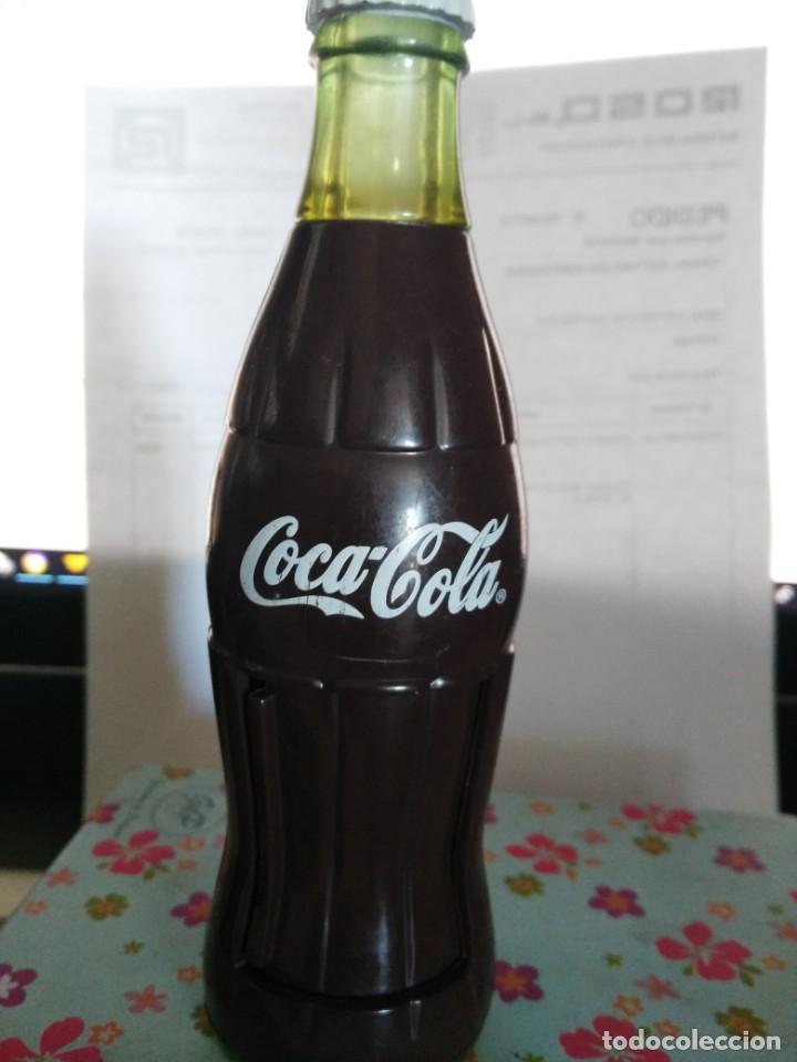 Coleccionismo de Coca-Cola y Pepsi: botella de plastico decorativa con puerta - Foto 3