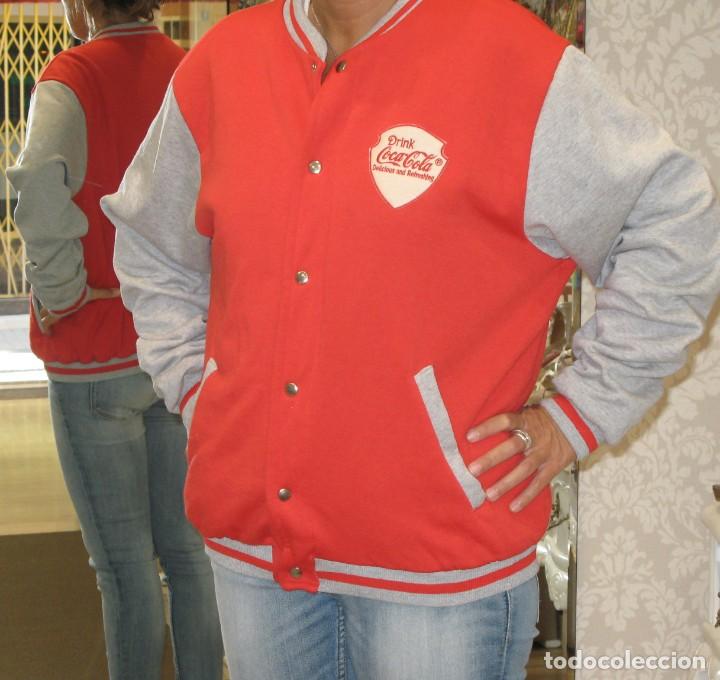 Coleccionismo de Coca-Cola y Pepsi: Chaqueta tipo Bomber Coca-Cola - Foto 2