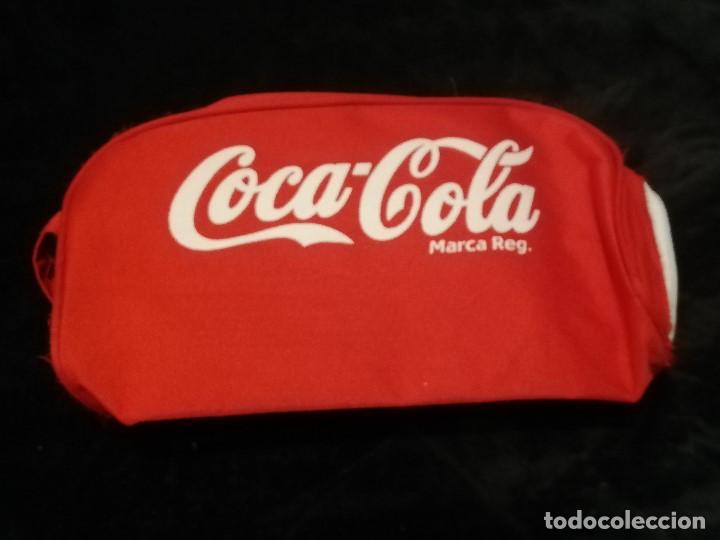 Collezionismo di Coca-Cola e Pepsi: BOLSA / NECESER DE DEPORTES COCA-COLA A&Ntilde;OS 70/80 &middot; Peso: 110 Gramos